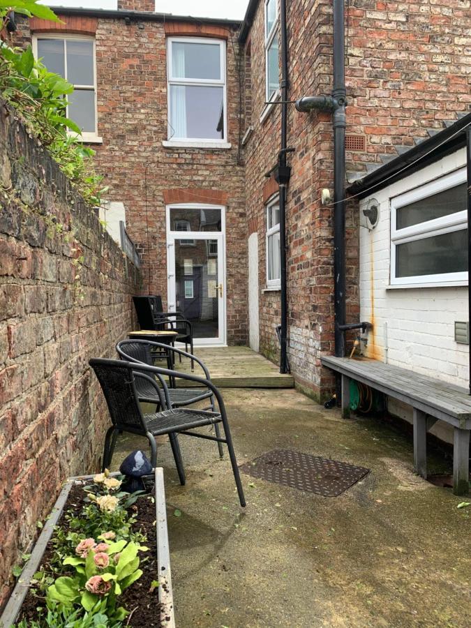 Riverside Lodge - Quaint Victorian Home By The River York Luaran gambar