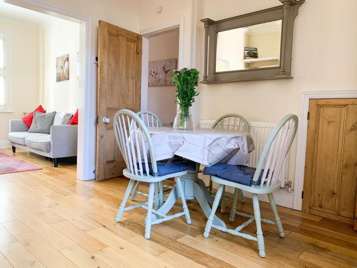 Riverside Lodge - Quaint Victorian Home By The River York Luaran gambar